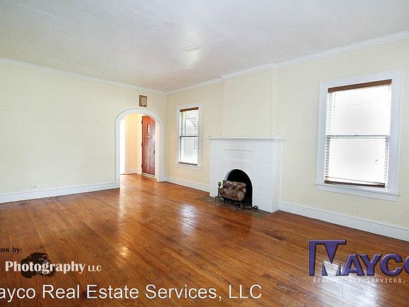 3rd image of 657 Kirby Pl