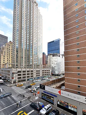 Rented by Cooper & Cooper Real Estate | media 11