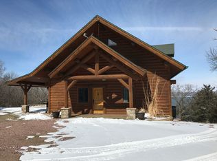 64 Hillcrest Dr, Crofton, NE 68730