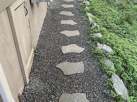 Front walkway 
