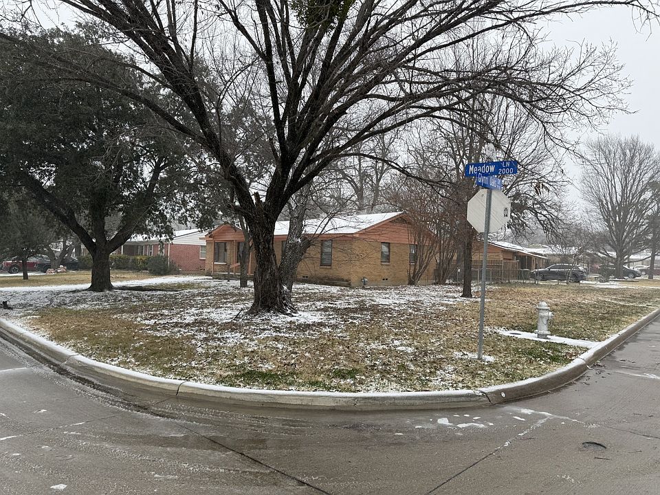 1st image of 1921 Meadow Ln
