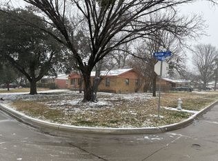1921 Meadow Ln, Arlington, TX 76010