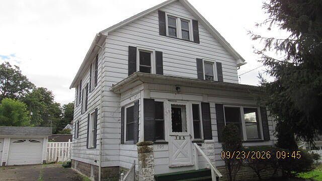 1st image of 705 N Cottage St