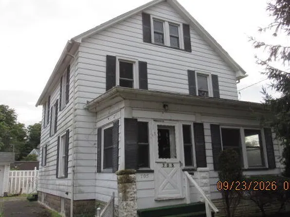 705 N Cottage St, Meadville, PA 16335