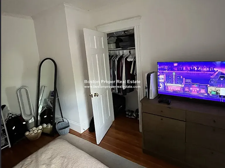 10 Hammondswood Rd #2 — Photo 12