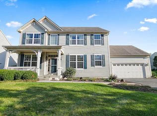 345 Shadow Hill Dr, Elgin, IL 60124