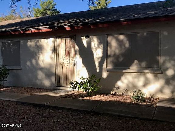 5th image of 908 W Laguna Dr