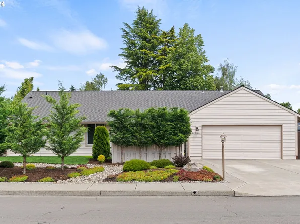 32560 SW Armitage Rd, Wilsonville, OR 97070