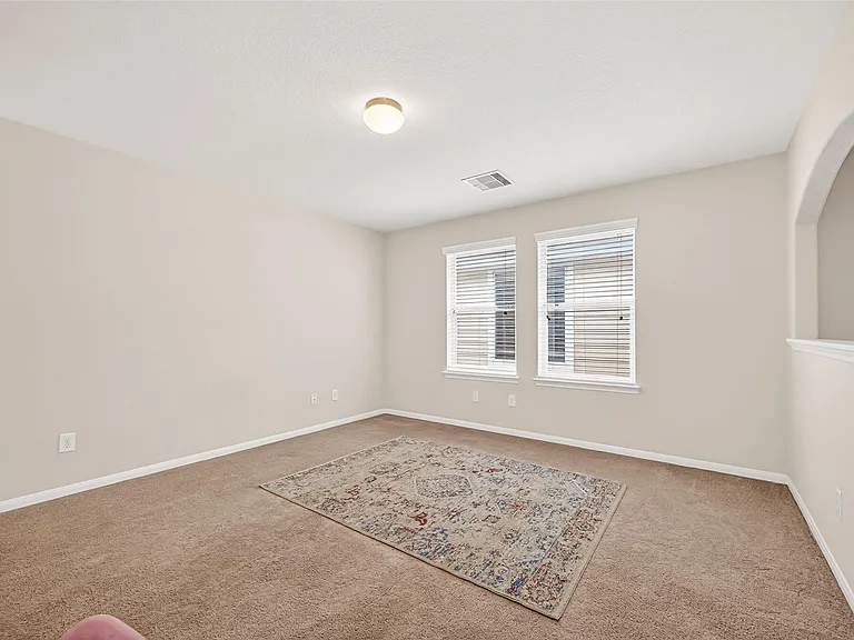6503 Wilshire Fern — Photo 34