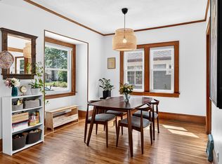 1363 Hewitt Ave, Saint Paul, MN 55104