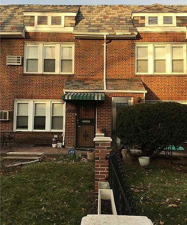 1st image of 68-43 Harrow St #A