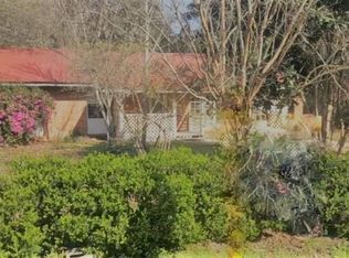 6840 N Trailride Ln, Milton, FL 32570