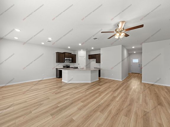 5th image of 2704 Wasilla Dr
