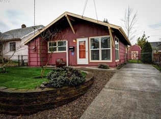 7128 SE Mall St, Portland, OR 97206