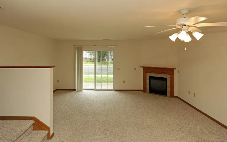 360 Prairie Way Blvd — Photo 7