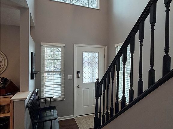 2nd image of 7740 Hackney Cir