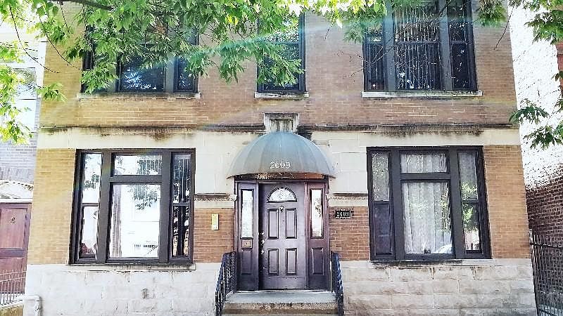 2609 WEST SUPERIOR 