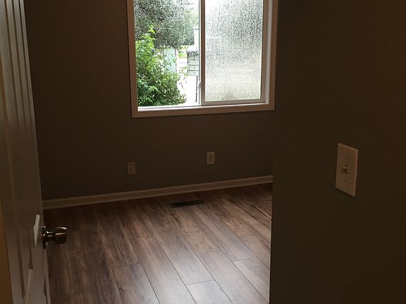 5th image of 2480 Cobble Hill Alcove