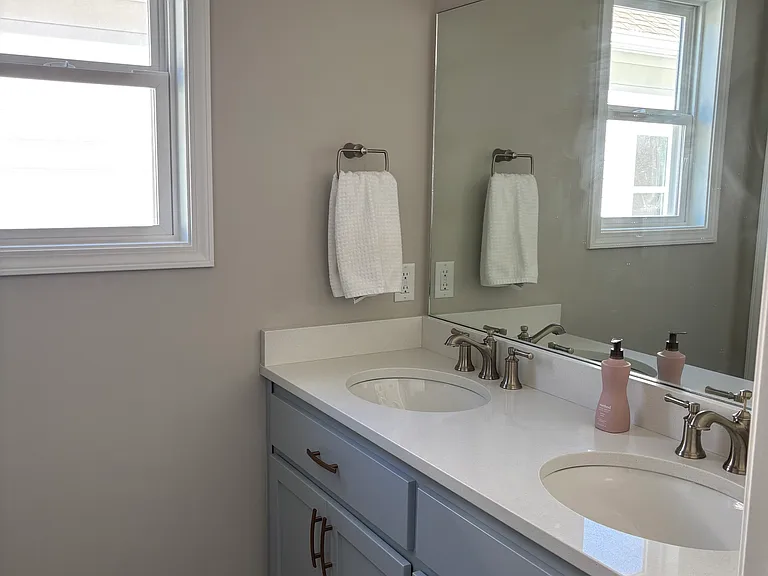 346 Sunflower Ln — Photo 8