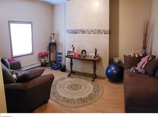 226 Osborne Ter #1, Newark, NJ 07112