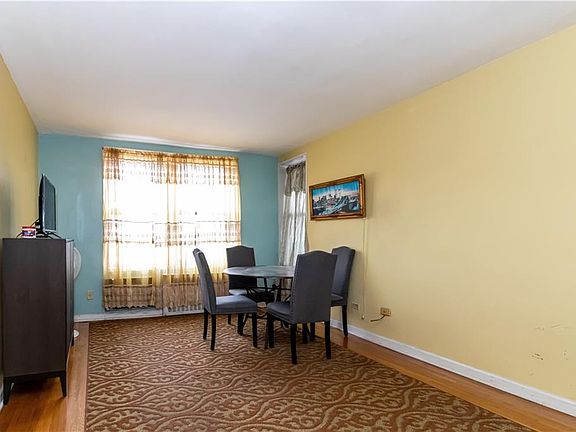 4th image of 720 E 31st St APT 5K