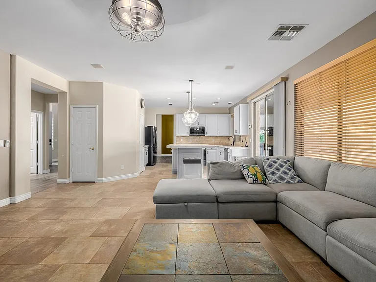 7740 E Phantom Way — Photo 12