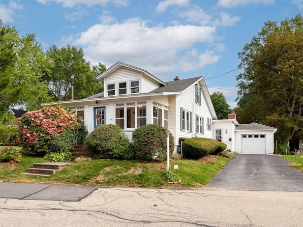 131 Jones Avenue, Portsmouth, NH 03801
