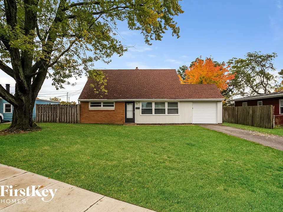3704 Homecomer Dr
