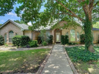 813 Hunters Glen Trl, Fort Worth, TX, 76120