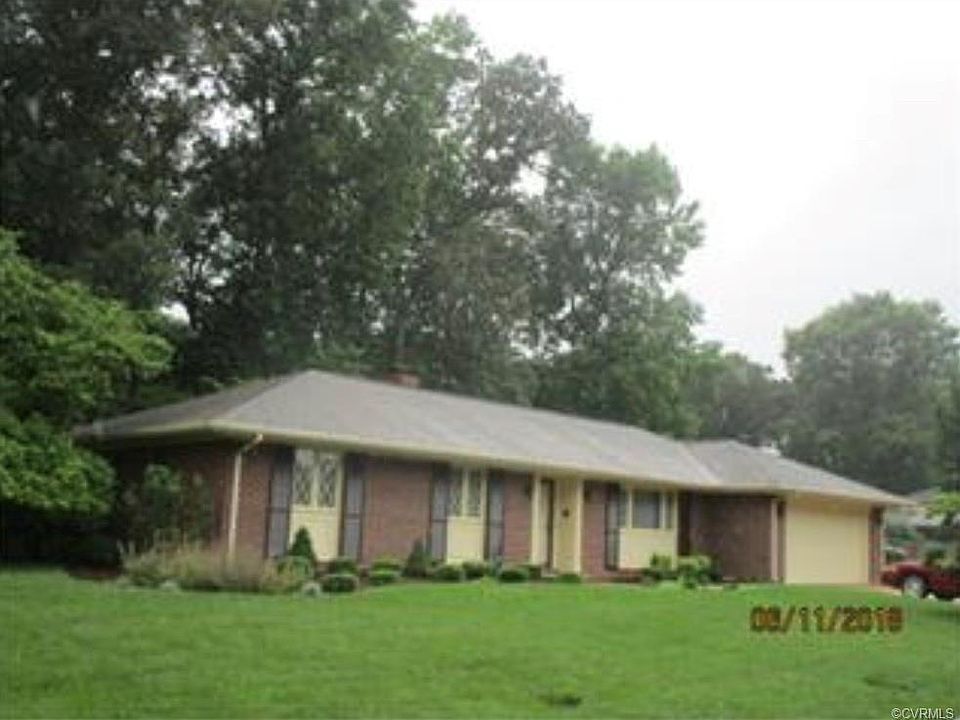 1st image of 3402 N Marion Ave