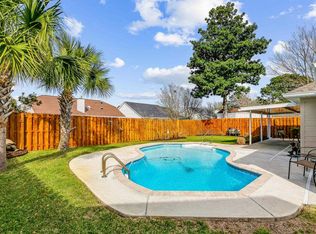 3726 Sterling Point Rd, Gulf Breeze, FL 32563