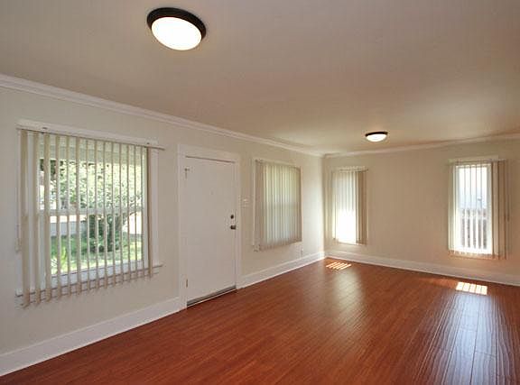 2nd image of 5245 Walnut Grove Ave