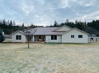 28016 N Elk Chattaroy Rd, Chattaroy, WA 99003