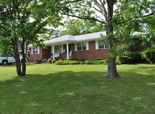 114 Oak St, Fitzgerald, GA 31750