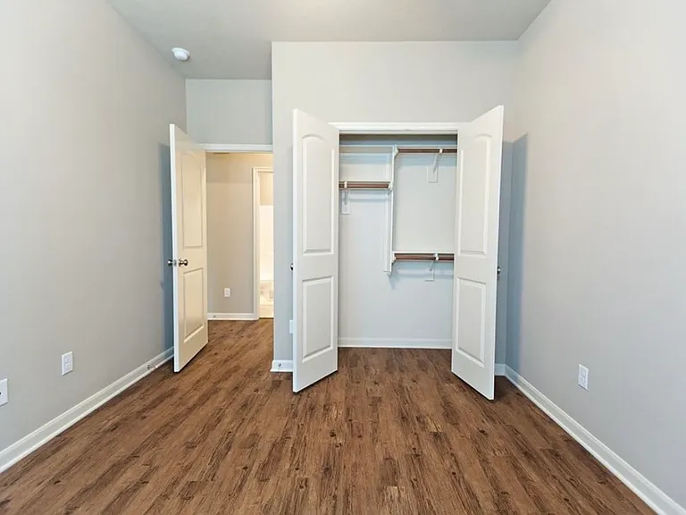 17349 Cedar Rock Ct #B — Photo 11