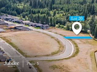 739 Salmonberry St, Campbell River, BC V9H0G1