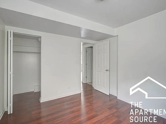 5th image of 2541 W Fitch Ave