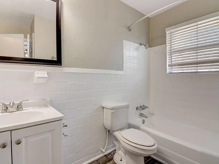 Polk Villas — Photo 19
