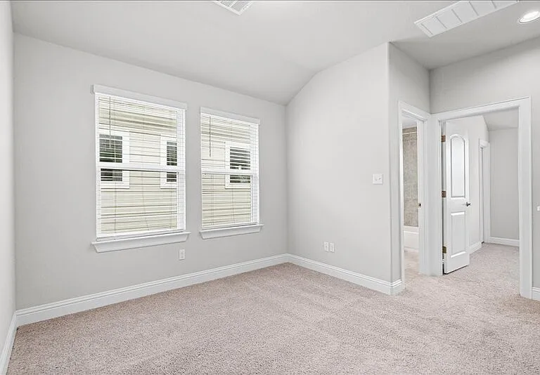 136 Free Stone Dr — Photo 15