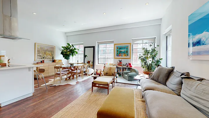 Rented by Bond New York | media 1