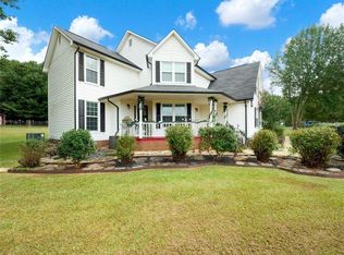 637 Blacks Creek Church Rd, Commerce, GA 30530