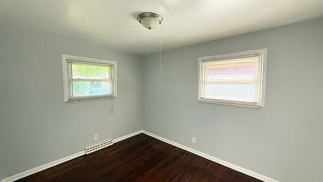 6405 E 52nd St — Photo 11