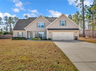 140 Castlebay Dr, Sanford, NC 27332