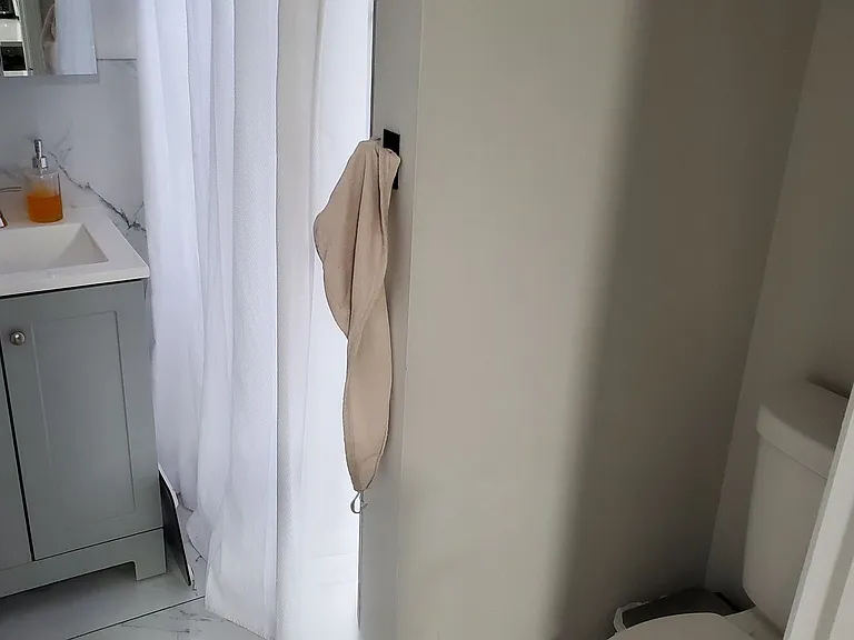 1626 S Throop St — Photo 9