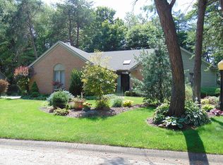 51553 Hendon Hall Ct, Granger, IN 46530