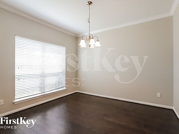 5th image of 28911 Hidden Lake Ct