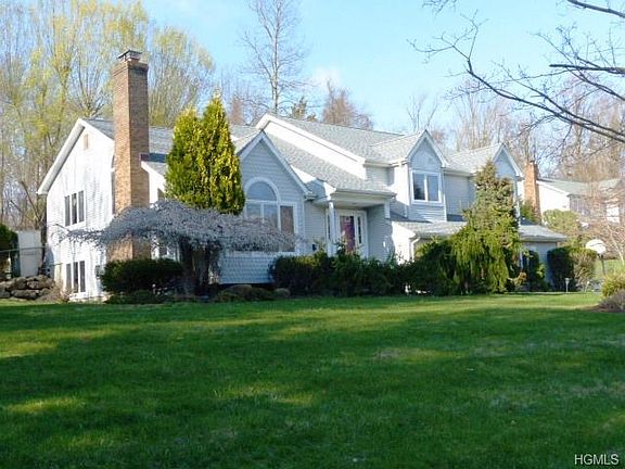 2nd image of 6 Lime Kiln Ct