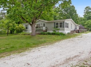 24 School House Hill Rd, Middlebury, VT 05753