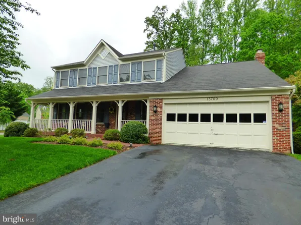 13709 Heatherstone Dr, Bowie, MD 20720