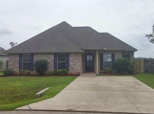 70070 2nd St, Covington, LA 70433
